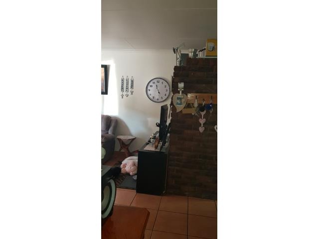 2 Bedroom Property for Sale in Rustenburg Central North West